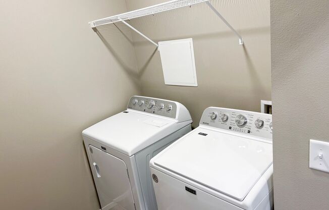 1 bed, 1 bath, 644 sqft, $995, Unit Bldg 5 Apt 5316