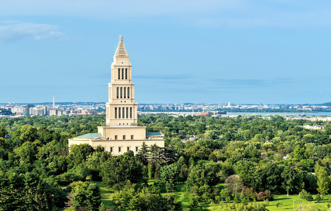 Windows with a wow factor. Wake up to stunning views of the Masonic Memorial, the U.S. Capitol, and the Washington Monument from your apartment.