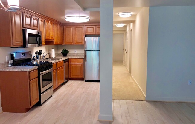 1 bed, 1 bath, 975 sqft, $2,575, Unit 1804WL-0T1