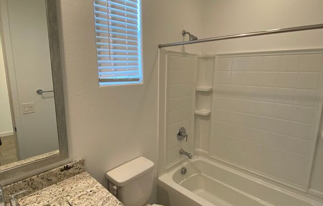 5 beds, 3 baths, $2,745