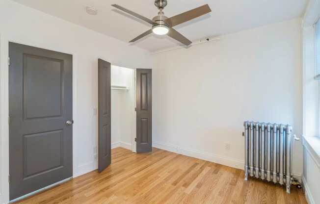 2 beds, 1 bath, 556 sqft, $4,250, Unit 501
