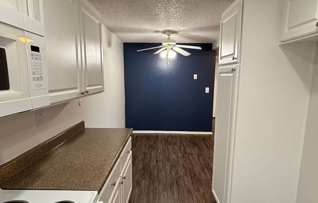 1 bed, 1 bath, 750 sqft, $2,220, Unit 1804