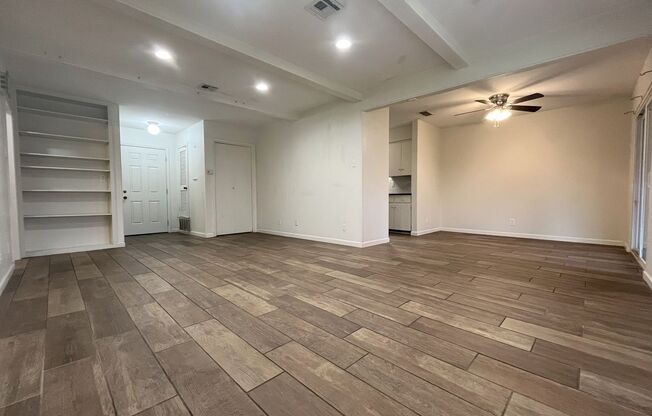 2/2 WITH TWO Car Garage in GREAT Location
