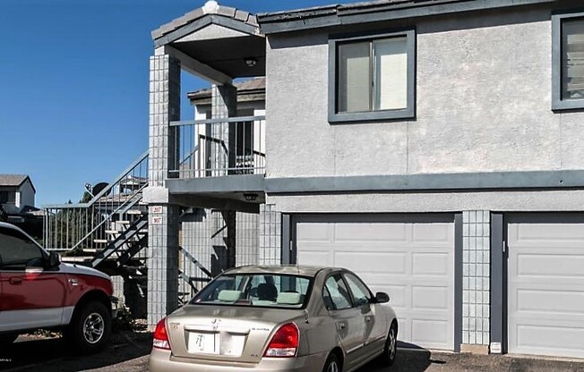 Ground Floor Condo w/One Car Garage - North Prescott