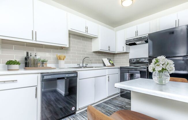 1 bed, 1 bath, 524 sqft, $1,049, Unit 227