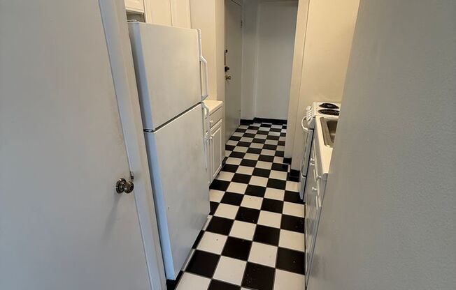 1 bed, 1 bath, 525 sqft, $995, Unit #117