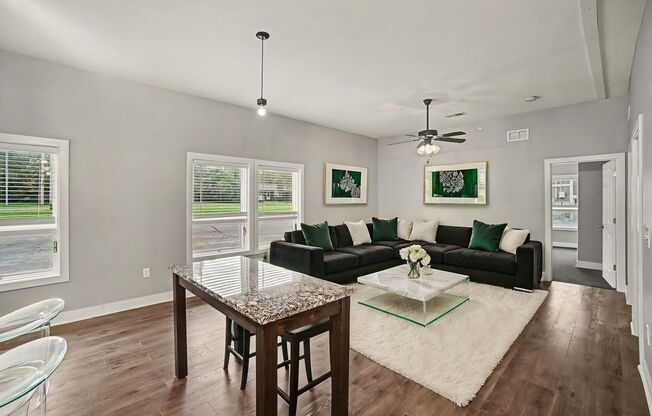 2 beds, 1 bath, 1,190 sqft, $1,400, Unit Urban Studios: 5320-#12