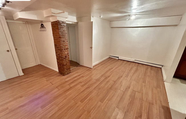 1 bed, 1 bath, $2,350, Unit GROUND