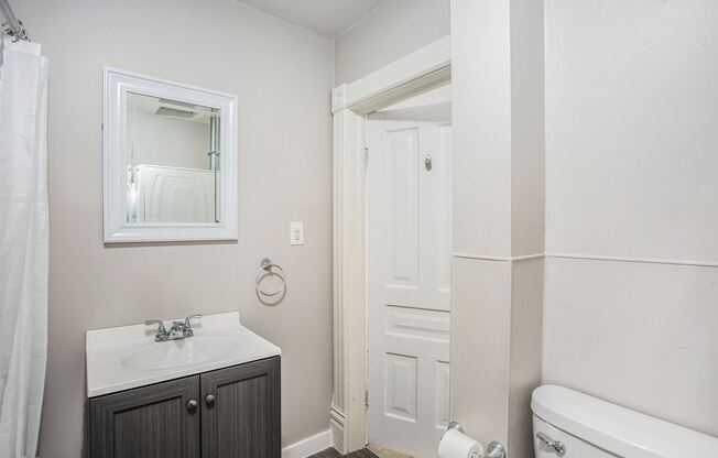 44 Straight Ave SW Unit 2
