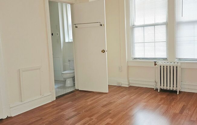 1 bed, 1 bath, 550 sqft, $1,500, Unit 103