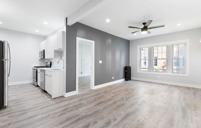 3 beds, 2 baths, 929 sqft, $2,800, Unit 6944-2