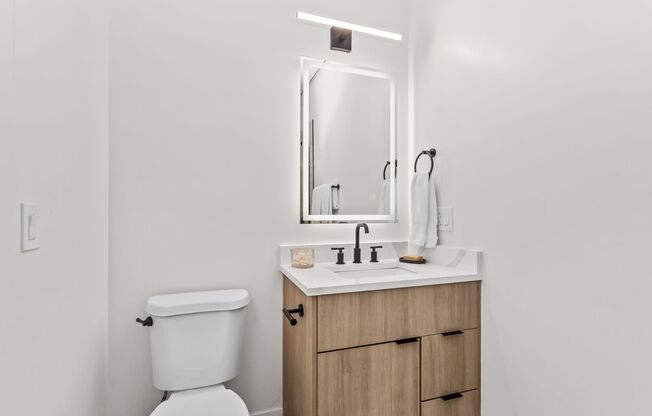 1 bed, 1 bath, 581 sqft, $3,299, Unit 703