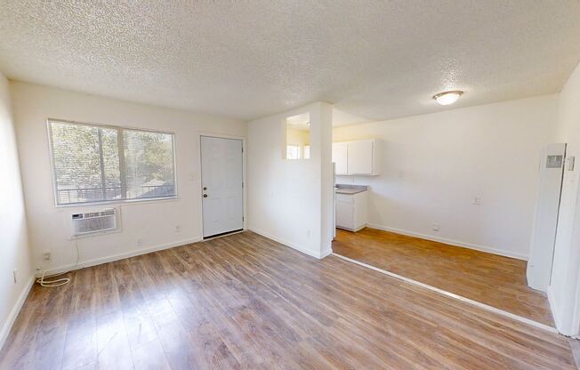 1 bed, 1 bath, 543 sqft, $1,250, Unit Apartment 10