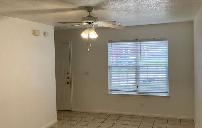 202 W Mary Jane Drive