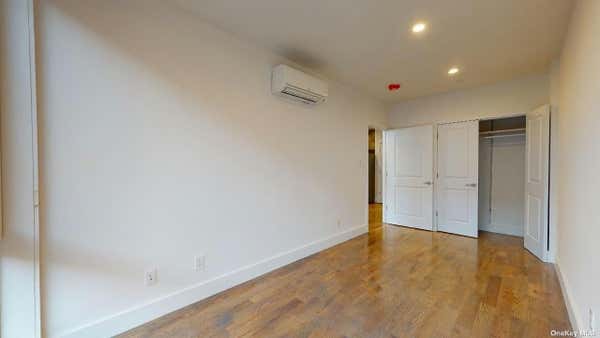 1 bed, 1 bath, $2,750, Unit 5J