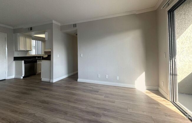 1 bed, 1 bath, 750 sqft, $1,795, Unit 102