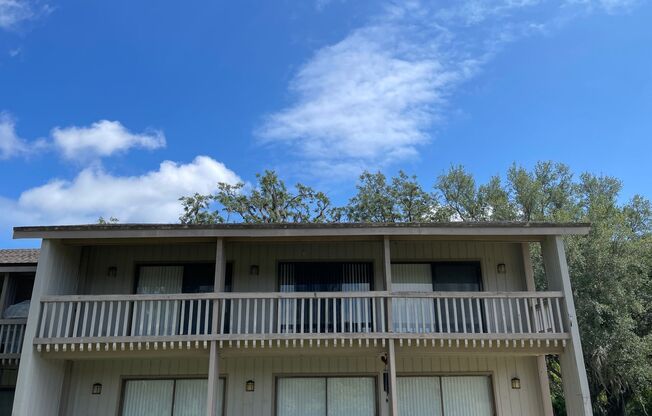 Priced Right!1 Bed 1 Bath Condo in Grenelefe Community!