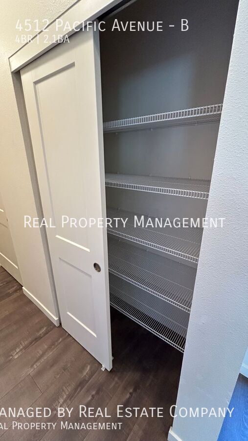 4512 Pacific Ave Unit C