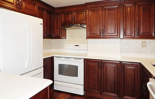 2 beds, 2 baths, 1,369 sqft, $4,000, Unit 304