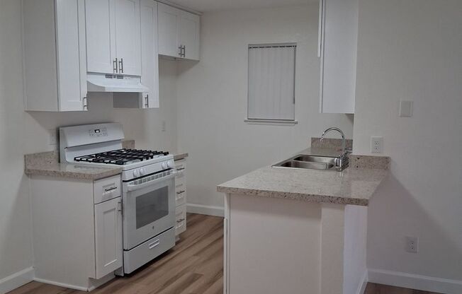 2 beds, 2 baths, 836 sqft, $2,400, Unit 103