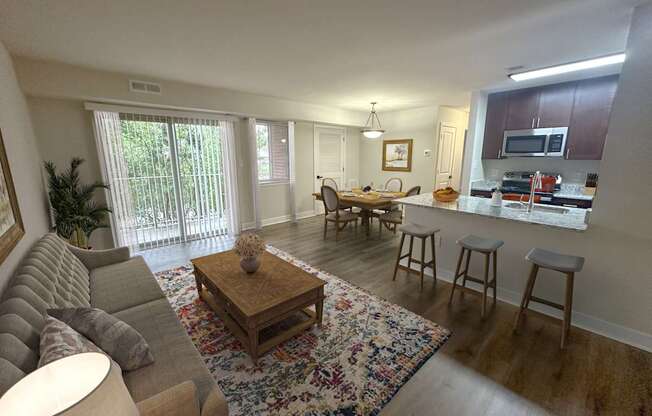 Riverwoods Apartments of Fredericksburg