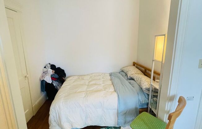 Studio, 1 bath, 335 sqft, $2,450, Unit 47