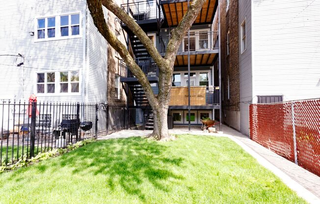 1648 N. Rockwell