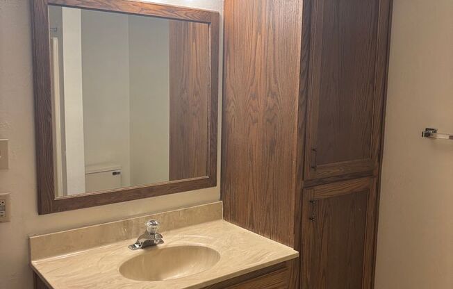 2 beds, 2 baths, 1,029 sqft, $1,229, Unit 1401 029
