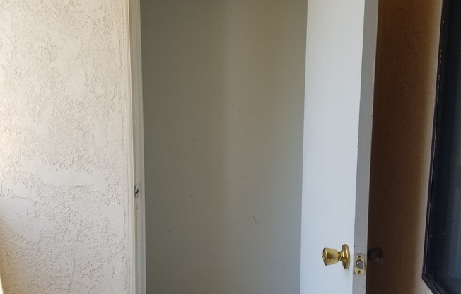 2 beds, 2 baths, 900 sqft, $2,200, Unit 49