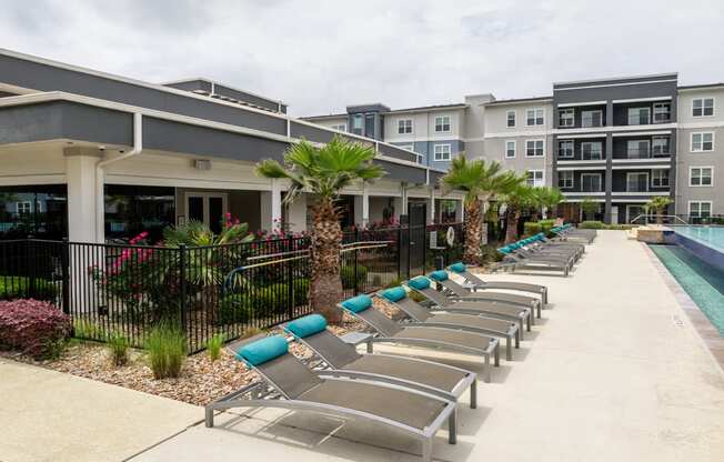 poolside sun deck at Berkshire Creekside apartments