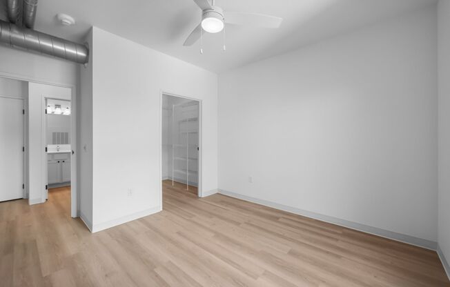 2 beds, 2 baths, 965 sqft, $1,600, Unit 332