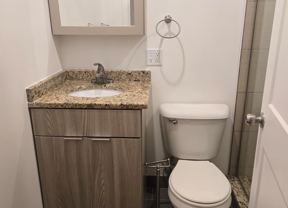 Studio, 1 bath, 600 sqft, $1,550, Unit 3