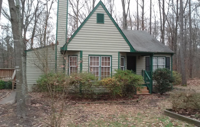 Charming Victorian Ranch Home with 3 Bedrooms and 2 Baths Available in September