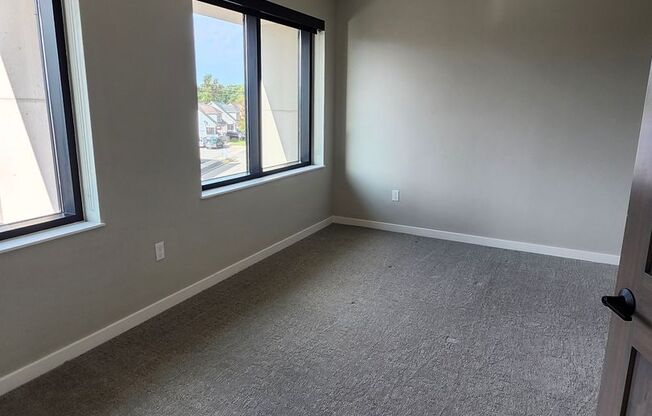 2 beds, 2 baths, 1,028 sqft, $1,600, Unit 311