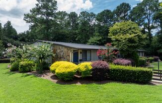 Studio, 1 bath, 300 sqft, $1,039, Unit 2208