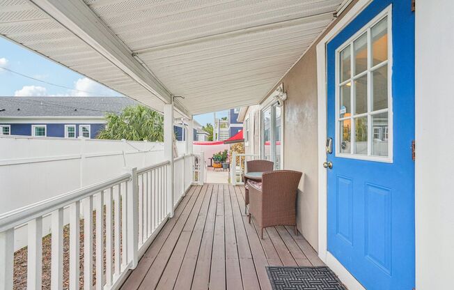 Fully Furnished 1-bedroom, 1-bath Short-Term Rental Cottage in Grand Central St. Pete!