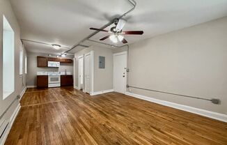 Studio, 1 bath, 695 sqft, $845, Unit 3207-8