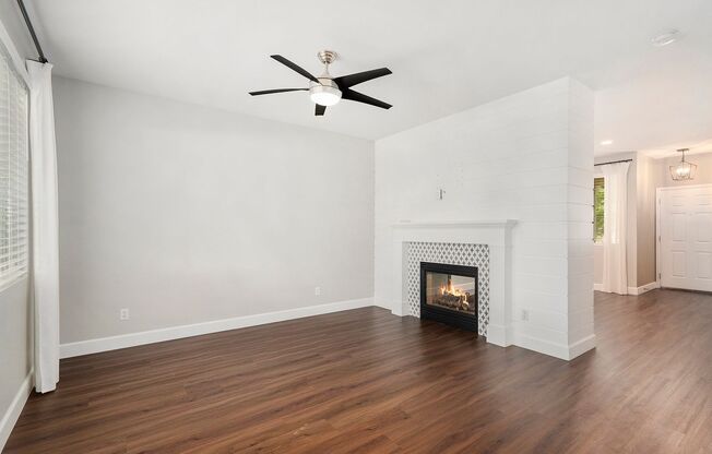 Beautiful 4bed/3bath Home in Marina Point