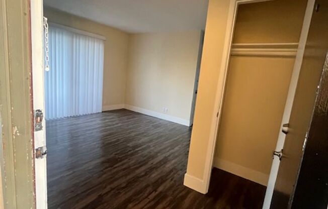 1 bed, 1 bath, 592 sqft, $2,045, Unit 1