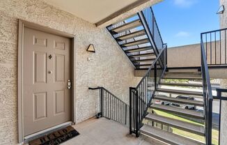Beautiful 1-Bedroom Condo in Ahwatukee – Washer & Dryer Included!