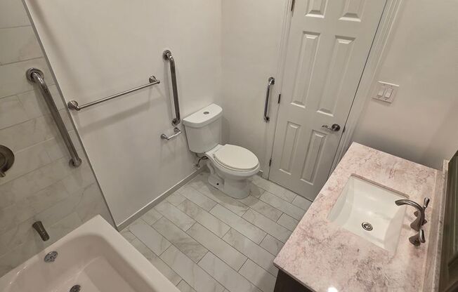 MOVE IN SPECIAL!!! $2,397 FOR FIRST THREE MONTHS, $2,497 THEREAFTER! SPACIOUS 2 BEDROOM / 1 BATHROOM.LARGE OPEN FLOOR PLAN.