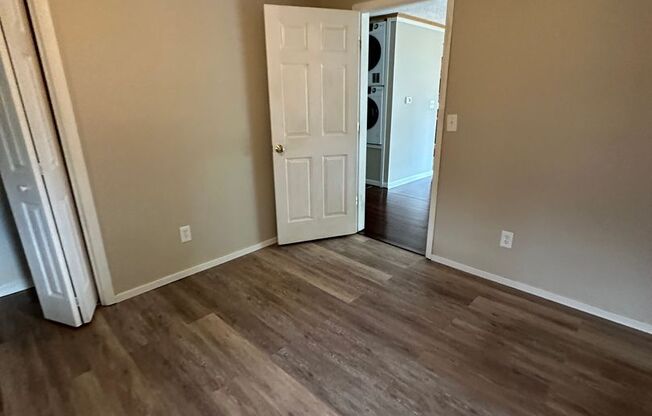 3 beds, 2 baths, $2,100