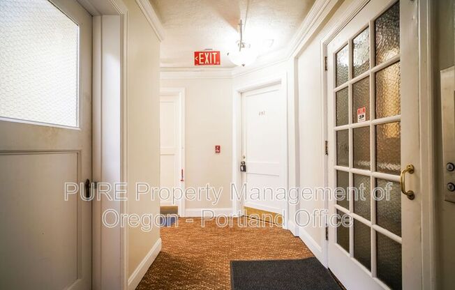 709 SW 16th Ave