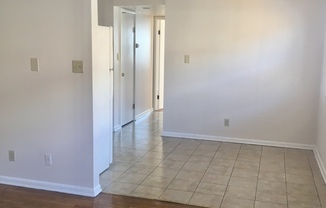 1 bed, 1 bath, 650 sqft, $775