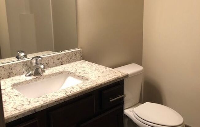 2 beds, 2 baths, 1,052 sqft, $1,045, Unit 80