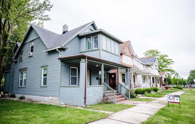 1445 Yates