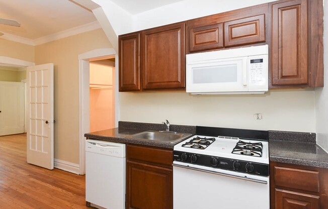 3906 Argyle