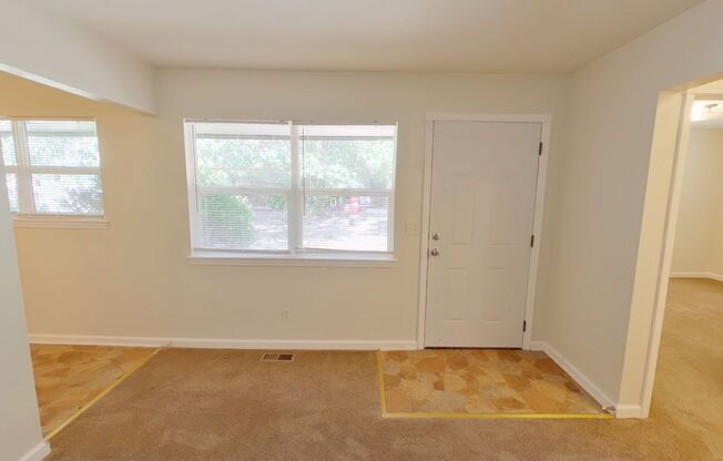 2 beds, 1 bath, $845