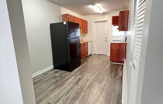 1 bed, 1 bath, 625 sqft, $1,089, Unit A04