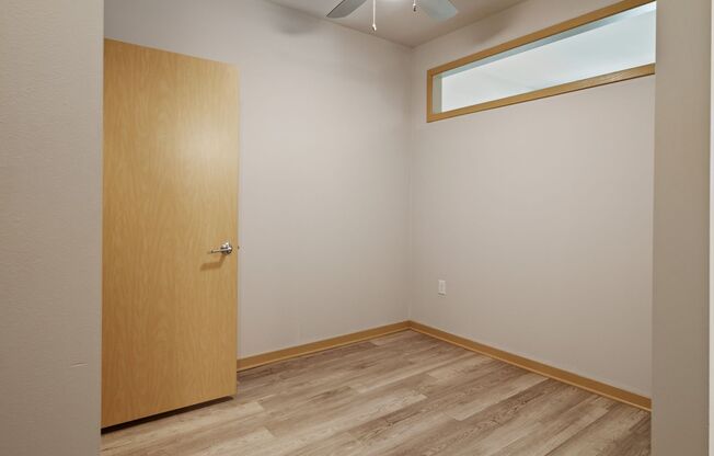 Studio, 1 bath, 503 sqft, $1,350, Unit 128